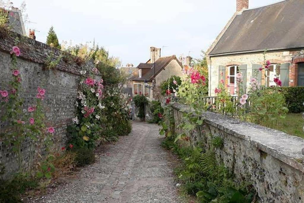 Gite A Bon Port Abbeville 5 Personnes Exteriér fotografie